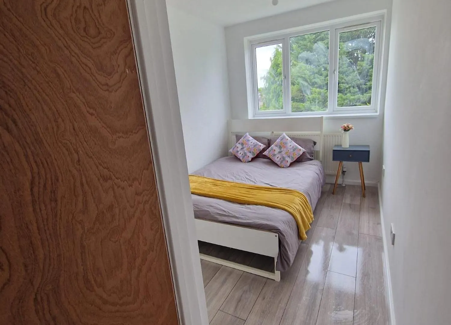 Holiday home 5 Bedroom House Luton Airport United Kingdom